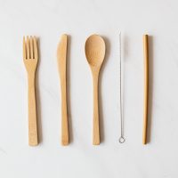 Les couverts en bois : pratiques, écologiques et pas chers sur Ojetables.fr