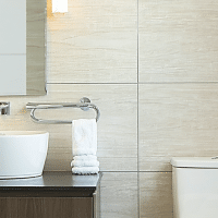 Découvrez comment choisir le meuble de salle de bain idéal avec porte pour sublimer votre espace