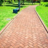 Les pavés en terre cuite : idées d’aménagement pour une maison authentique