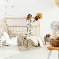 Optimiser l’espace dans une chambre d’enfant avec un lit adapté