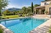 Installer une piscine dans son jardin : faut-il prévenir son assurance habitation ?